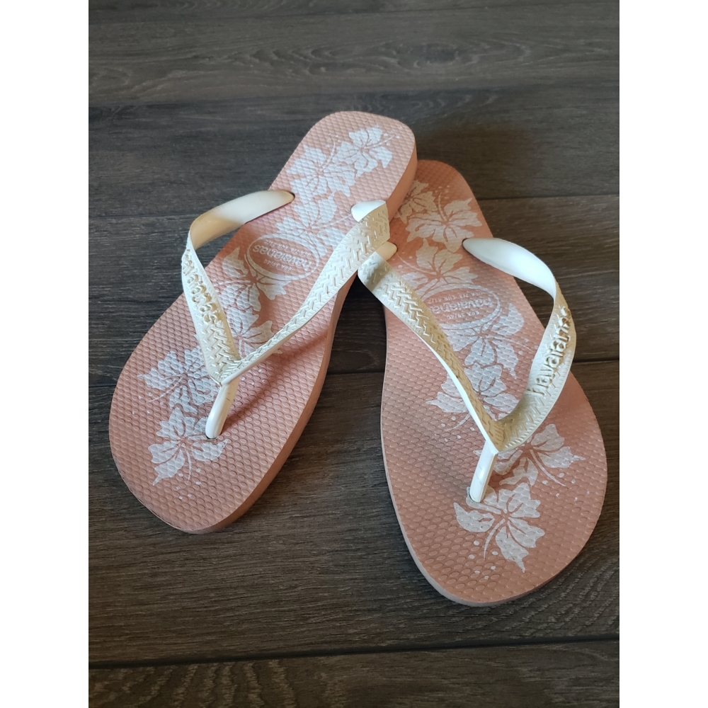 Havaianas flip flops